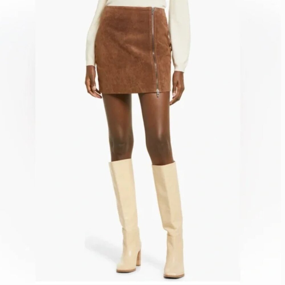 Blank NYC Suede Skirt with Zipper (Size 26)
